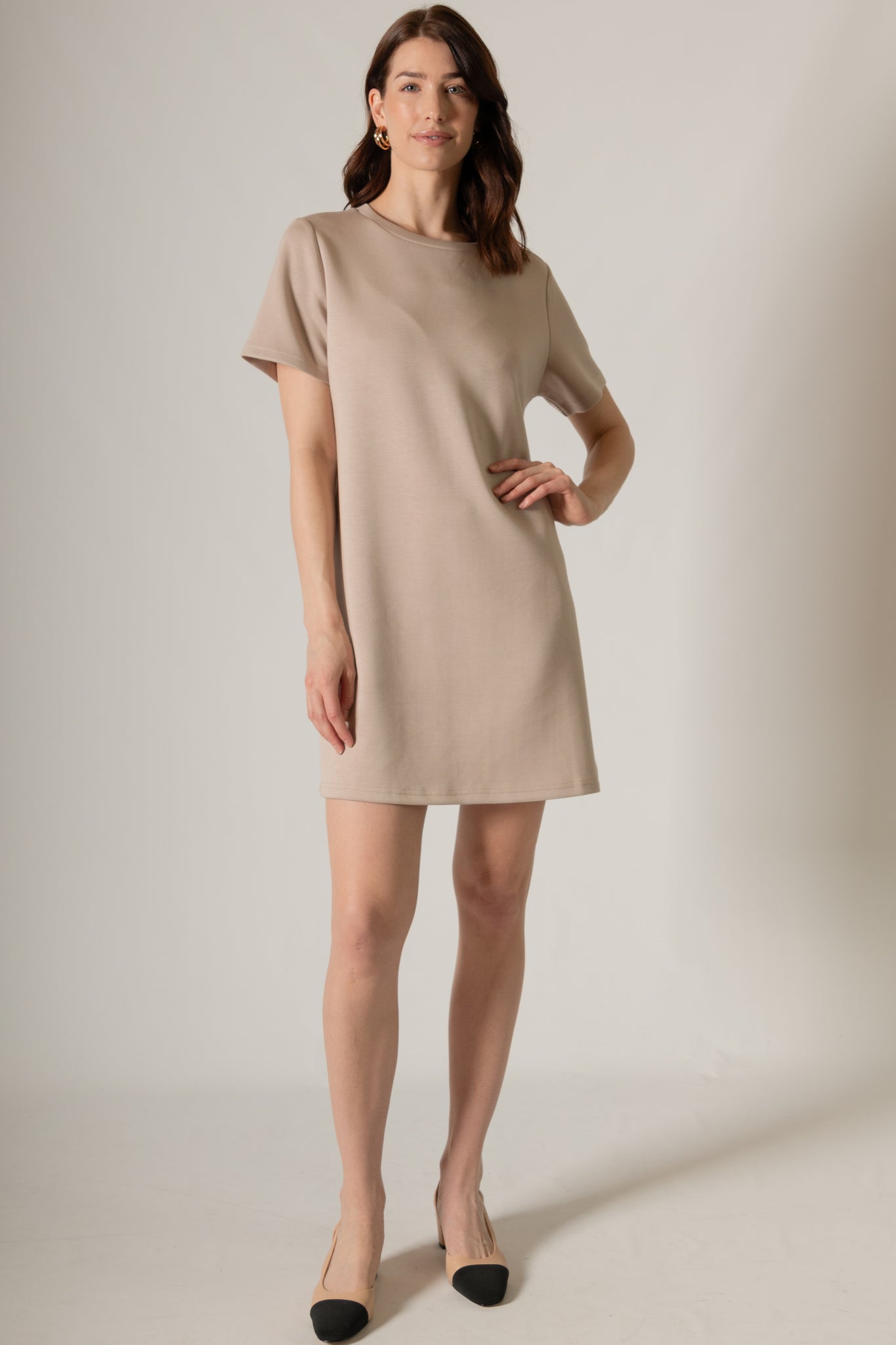 Details: - Butter modal fabrication - Soft & stretchy - A-line - T-shirt style - Flexible medium weight - Short sleeve - Round neckline - Knee-length Details: - Butter modal fabrication - Soft & stretchy - A-line - T-shirt style - Flexible medium weight - Short sleeve - Round neckline - Knee-length