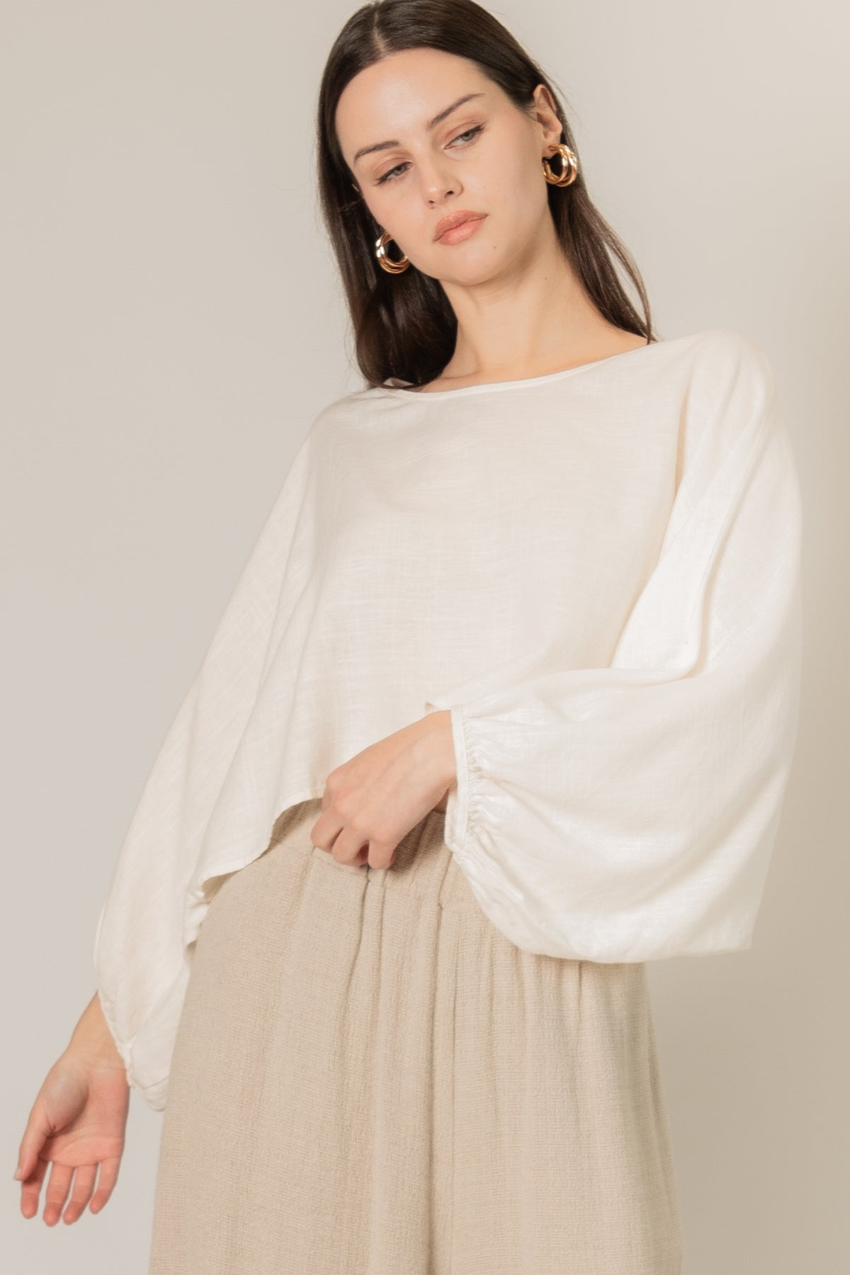 Veia Bubble Sleeve Top